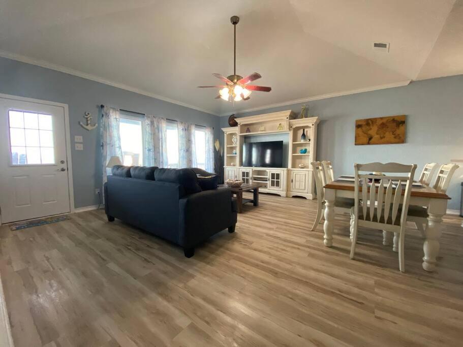 Beach House With Ocean View เซิร์ฟไซด์บีช ภายนอก รูปภาพ